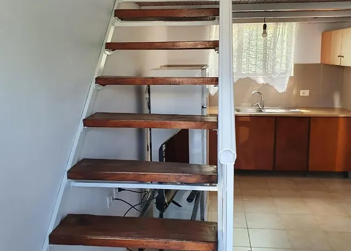 Hause Italy * Vlorë